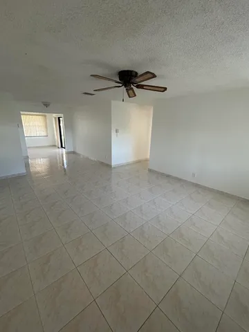 $1,895 | 2013 Vastine Drive, Boynton Beach, FL 33426
