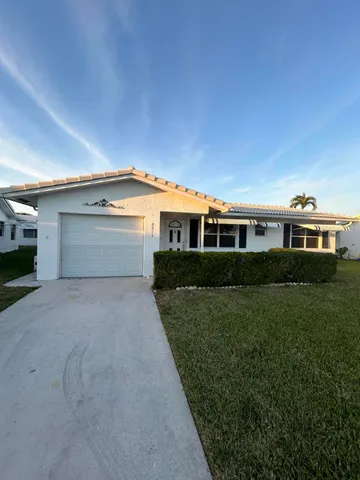 $1,895 | 2013 Vastine Drive, Boynton Beach, FL 33426