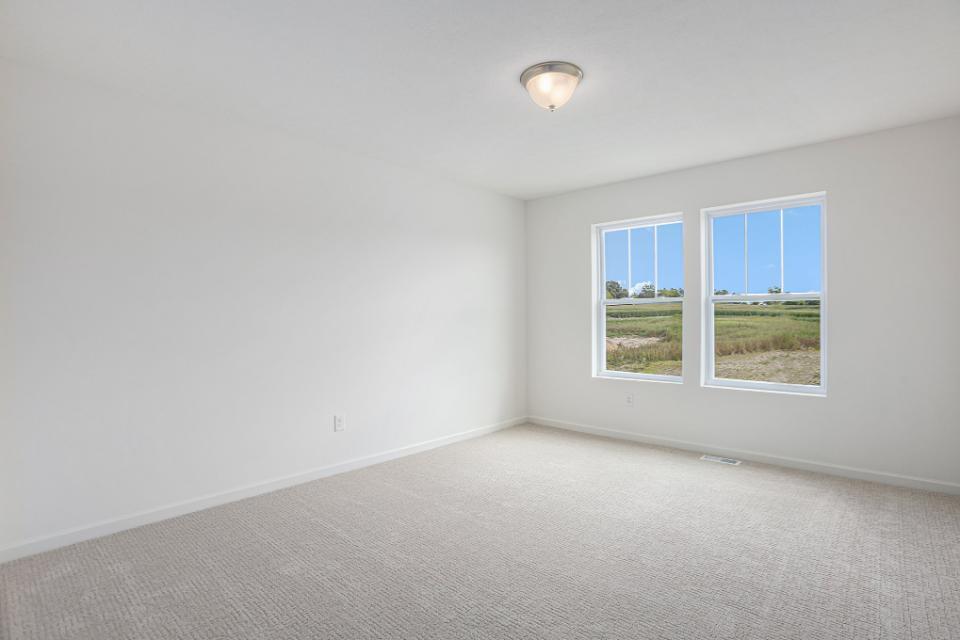 5820 Boxthorn Trail Kalamazoo, MI 49009 - Photo 22 of 36 32-SNV006-T3100 V8.1 BR4