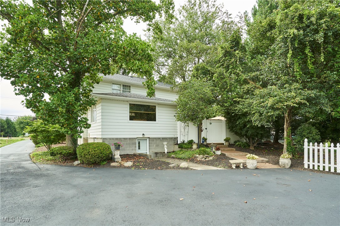 5499 Avon Belden Road North Ridgeville, OH 44039 - Photo 23 of 37