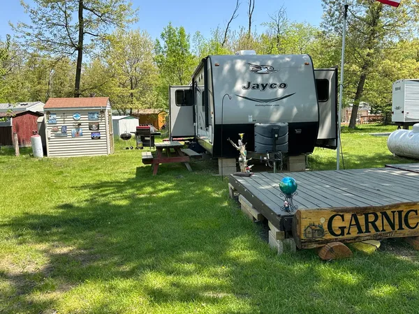 $32,800 | 4-120 Woodhaven Lakes, Sublette, IL 61367