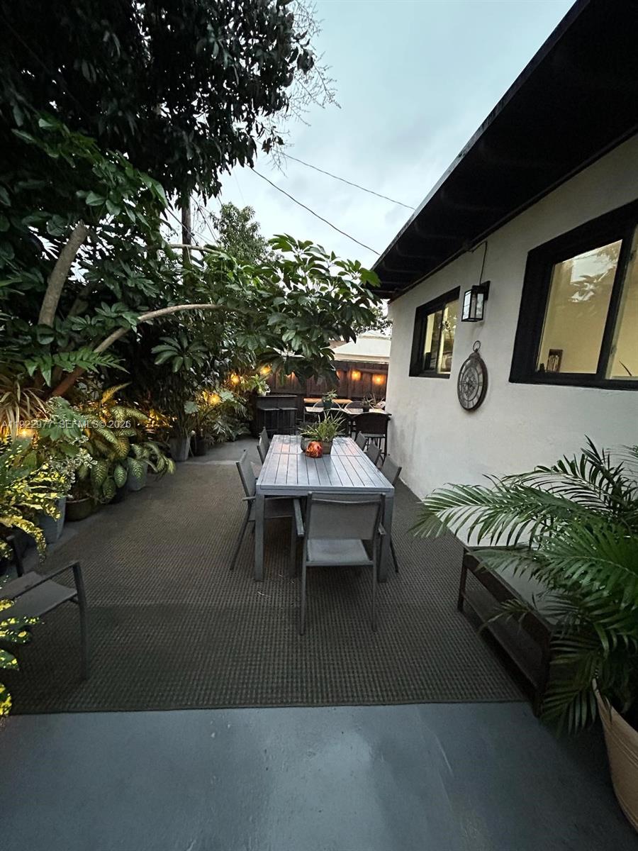 270 Northwest 109th Street, Unit 270 Miami, FL 33168 - Photo 43 of 47