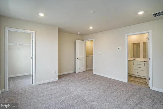 $3,300 | 708 Platinum Drive, Phoenixville, PA 19460