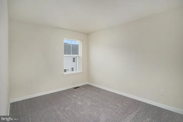 $3,300 | 708 Platinum Drive, Phoenixville, PA 19460