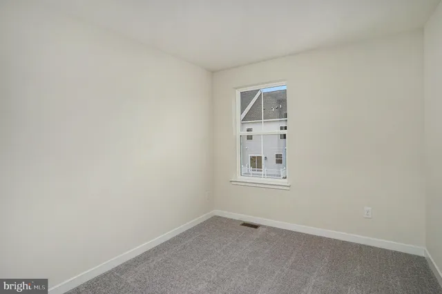 $3,300 | 708 Platinum Drive, Phoenixville, PA 19460