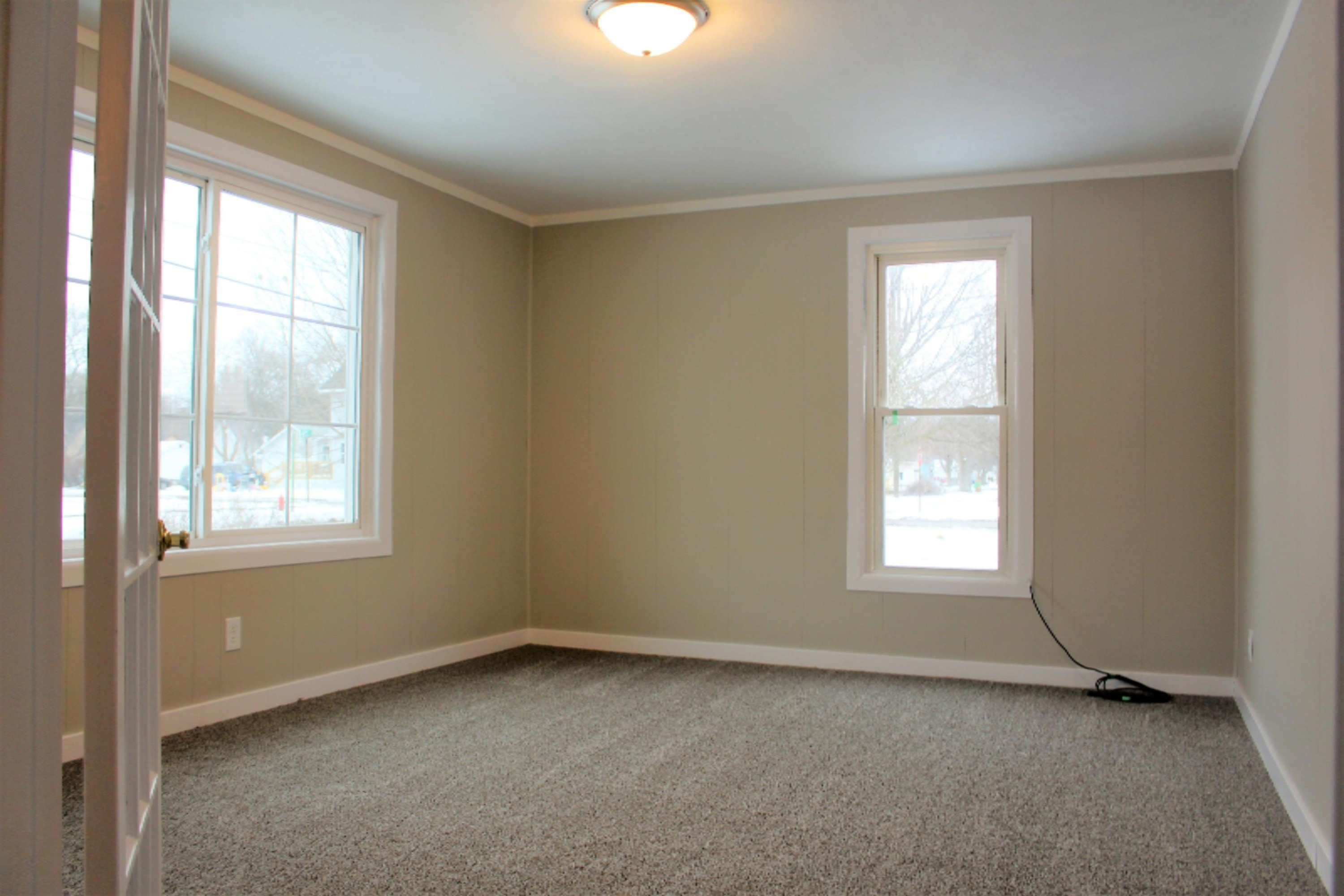 315 South Front Street Belding, MI 48809 - Photo 5 of 14 IMG_6303