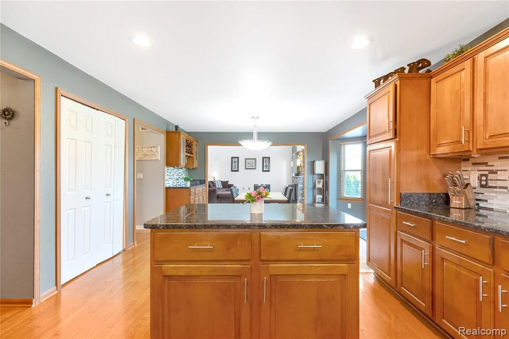29172 Rachid Lane Chesterfield, MI 48047 - Photo 10 of 52