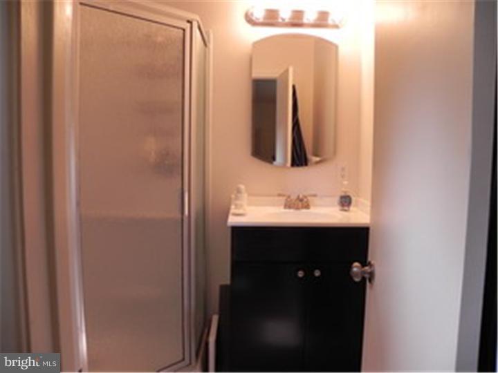 179 Windmill Road Willow Grove, PA 19090 - Photo 17 of 25 Master Bathroom