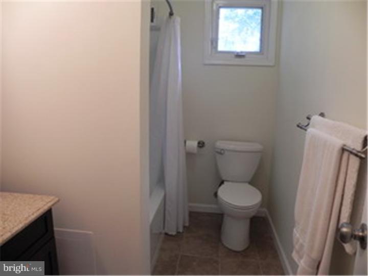 179 Windmill Road Willow Grove, PA 19090 - Photo 19 of 25 Bathroom