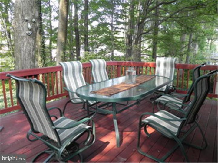 179 Windmill Road Willow Grove, PA 19090 - Photo 21 of 25 Deck