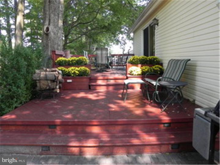 179 Windmill Road Willow Grove, PA 19090 - Photo 24 of 25 Deck