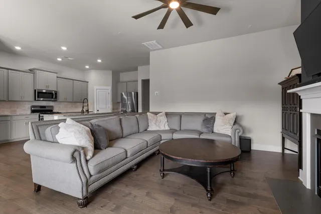 $410,000 | 10784 Prairie Lake Drive, Apison, TN 37302