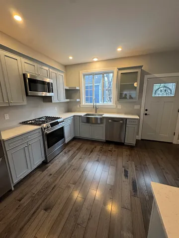 $4,450 | 21 Langdon Street, Portsmouth, NH 03801