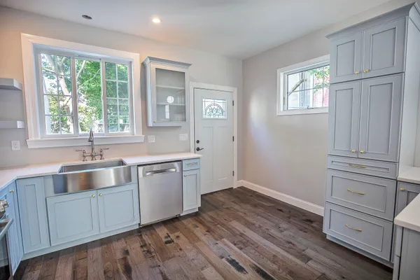 $4,450 | 21 Langdon Street, Portsmouth, NH 03801