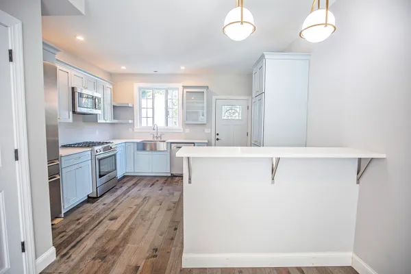 $4,450 | 21 Langdon Street, Portsmouth, NH 03801