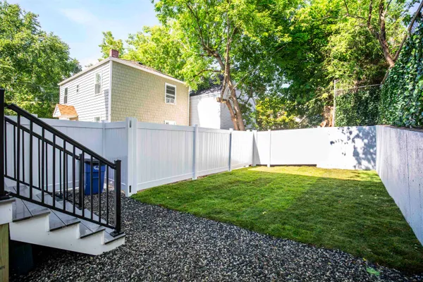 $4,450 | 21 Langdon Street, Portsmouth, NH 03801