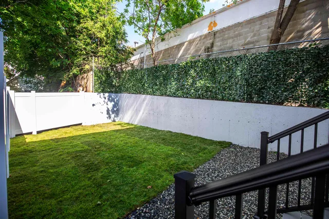 $4,450 | 21 Langdon Street, Portsmouth, NH 03801