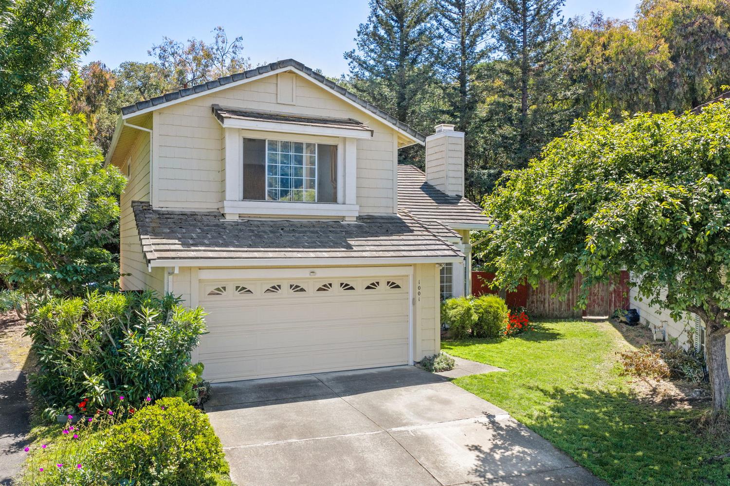 1001 Ignacio Court Pinole, CA 94564 - Photo 1 of 42 a front view of a house with garden