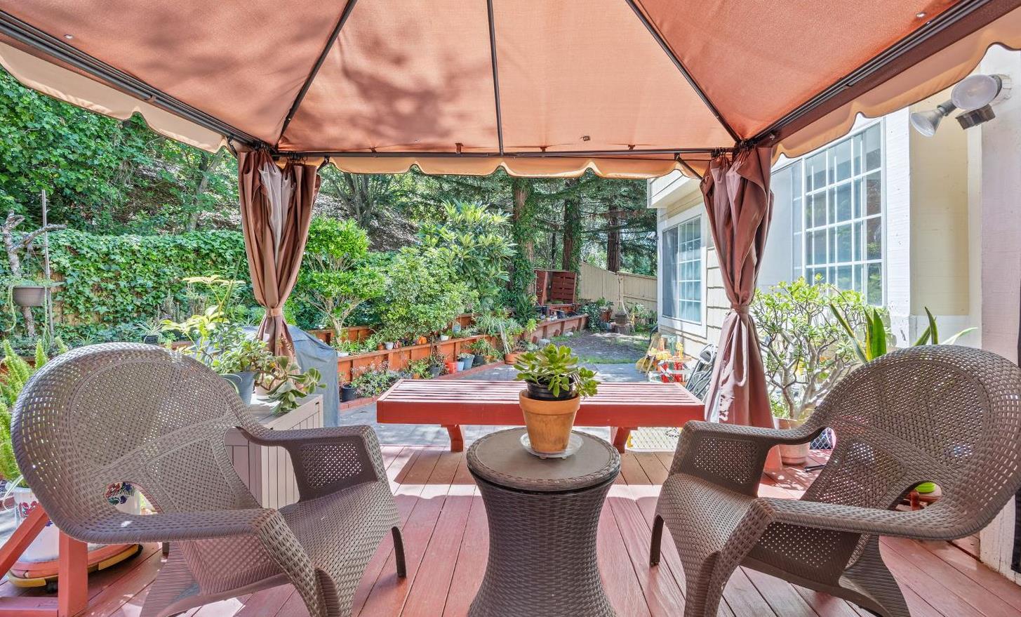 1001 Ignacio Court Pinole, CA 94564 - Photo 35 of 42 a view of an outdoor sitting area