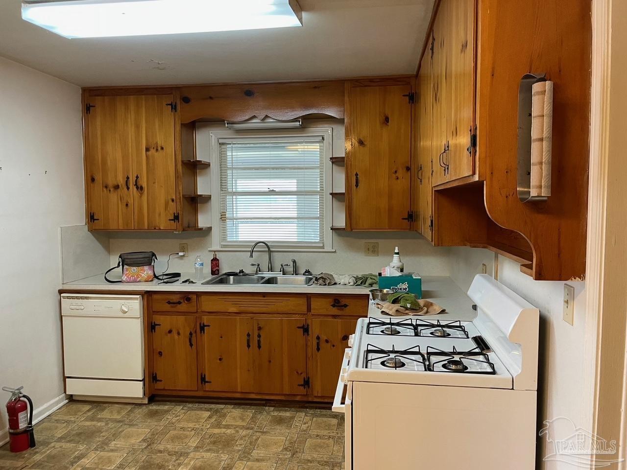 1127 Rosedale Drive Montgomery, AL 36107 - Photo 5 of 18 Gallery Image 5