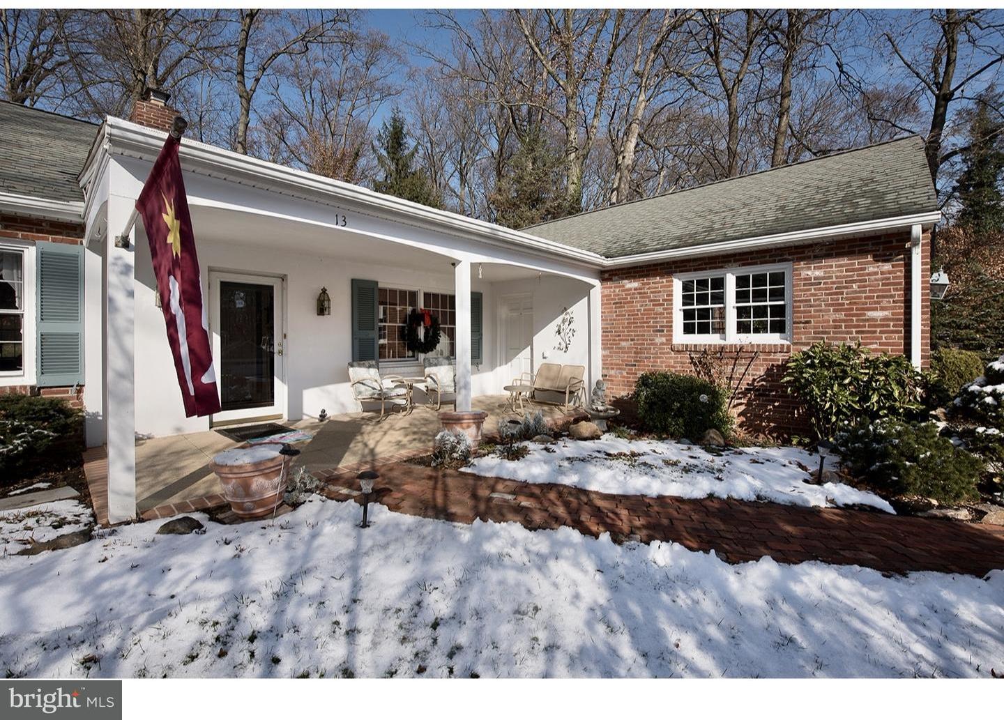 13 Forest Road Wayne, PA 19087 - Photo 4 of 25