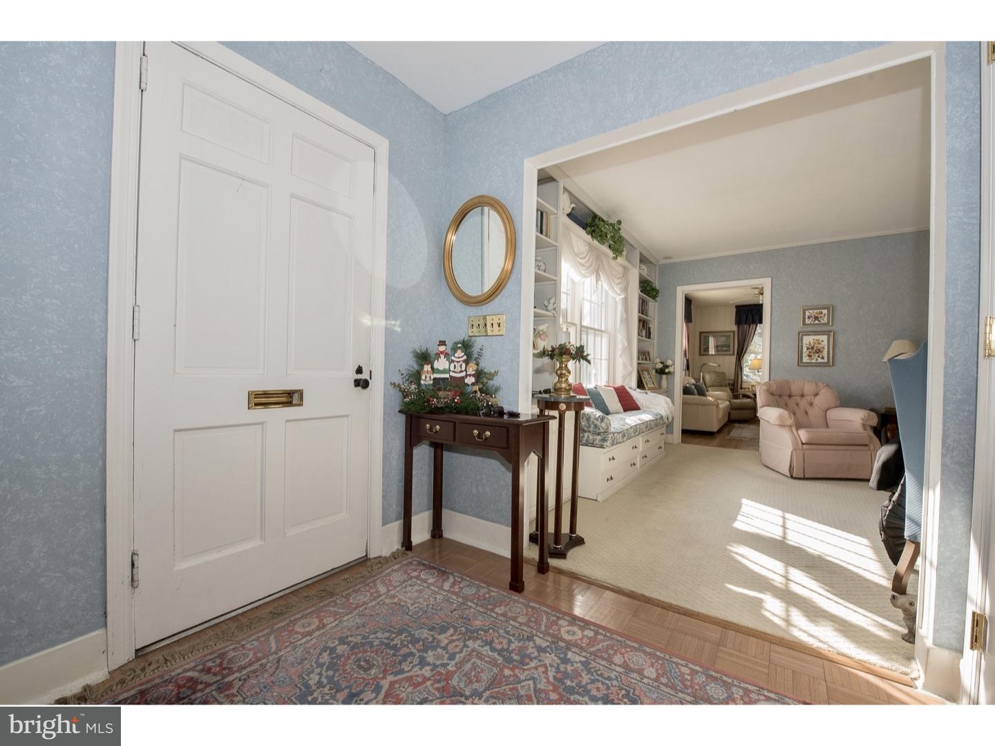 13 Forest Road Wayne, PA 19087 - Photo 5 of 25
