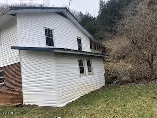 $31,500 | 3043 Lewis Creek Road, Honaker, VA 24260