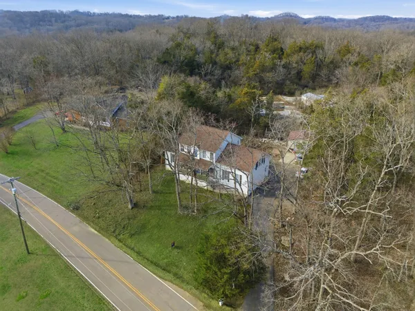 $550,000 | 532 Moncrief Avenue, Goodlettsville, TN 37072