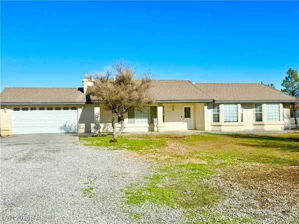 $2,000 | 1230 West Iguana Street, Pahrump, NV 89048