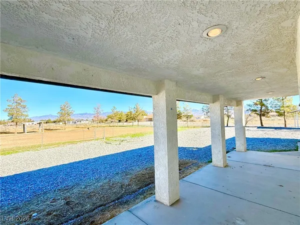 $2,000 | 1230 West Iguana Street, Pahrump, NV 89048