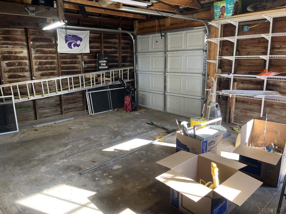 407 South Greene Road Goshen, IN 46526 - Photo 23 of 24 Gallery Image 23