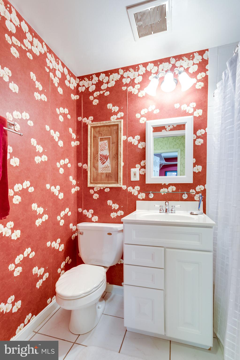 8609 Clydesdale Road Springfield, VA 22151 - Photo 26 of 43 Remodeled Upper Level Hall Bath