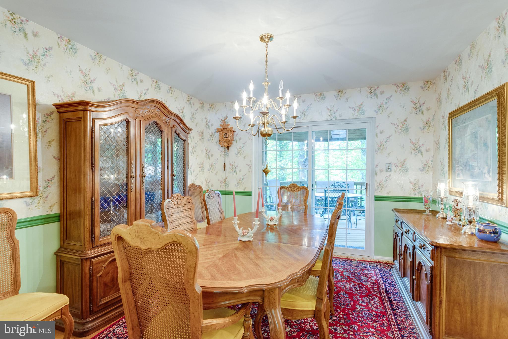 8609 Clydesdale Road Springfield, VA 22151 - Photo 8 of 43 Dining Room w/ Door Leading to Screen Porch