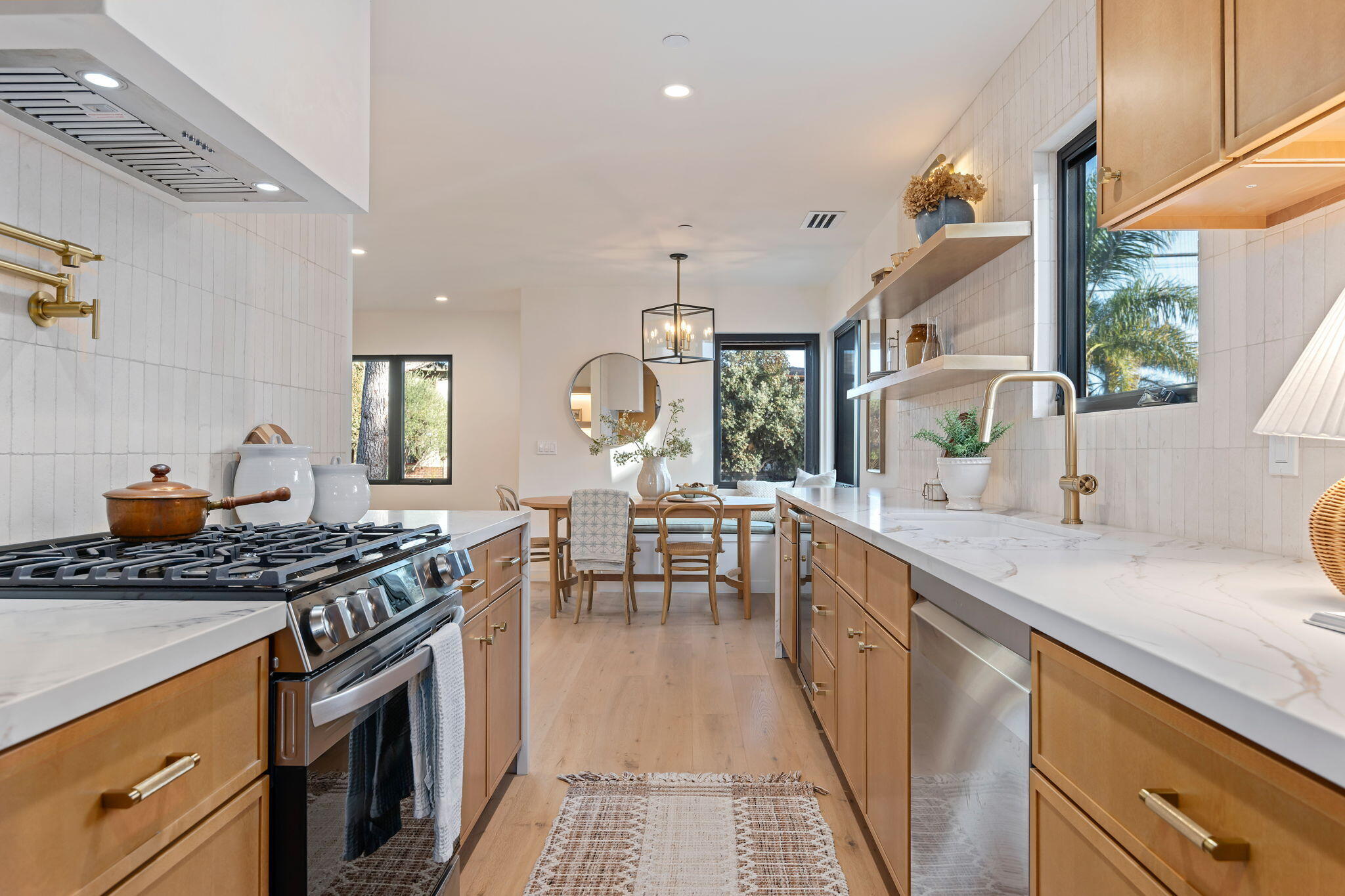 357 Oliver Road Santa Barbara, CA 93109 - Photo 12 of 35 Floating Shelves