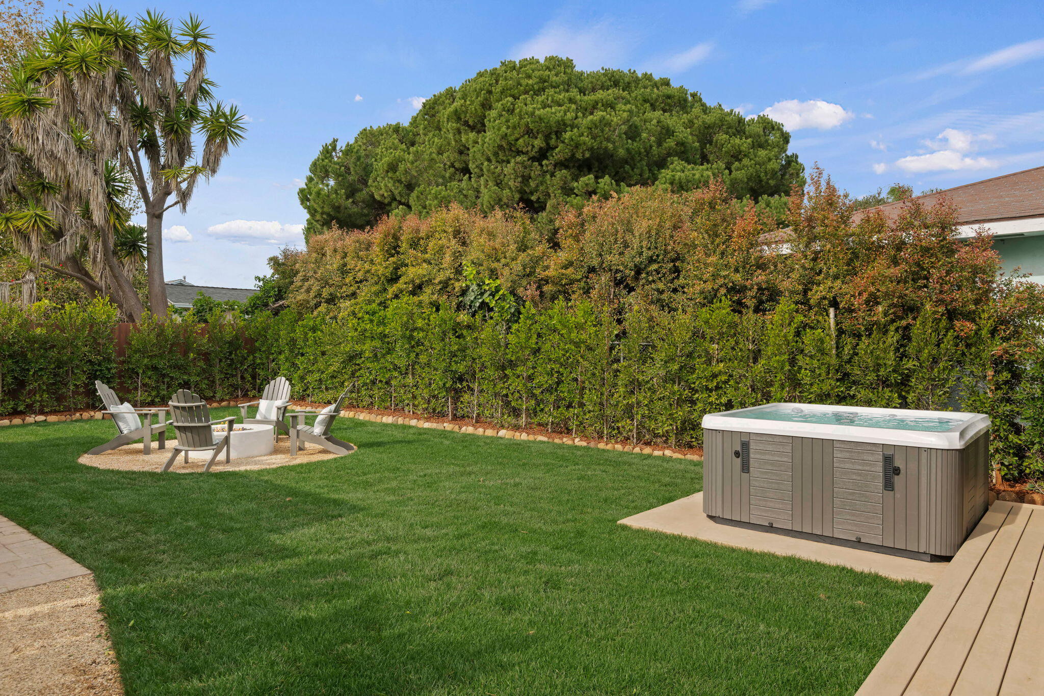 357 Oliver Road Santa Barbara, CA 93109 - Photo 29 of 35 The Mesa Lifestyle