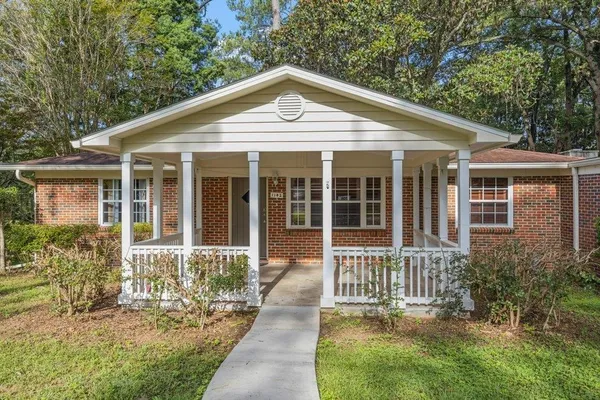$2,250 | 1142 Old Fort Drive, Tallahassee, FL 32301