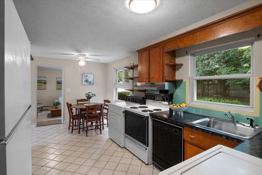 64 Alfred Road Braintree, MA 02184 - Photo 24 of 42 Gallery Image 24