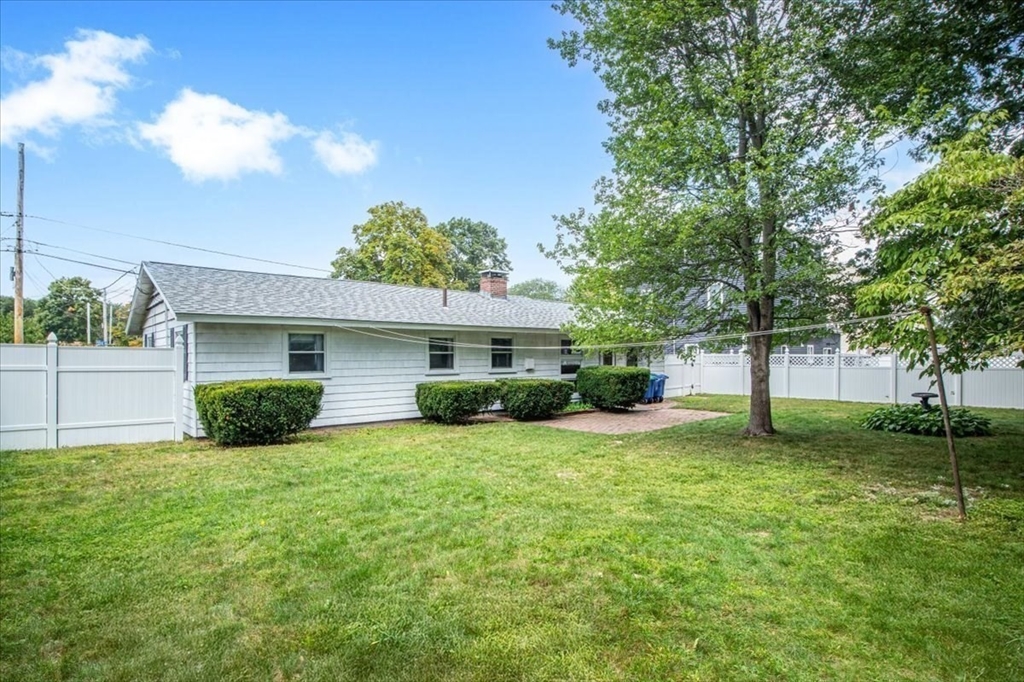 64 Alfred Road Braintree, MA 02184 - Photo 3 of 42 Gallery Image 3