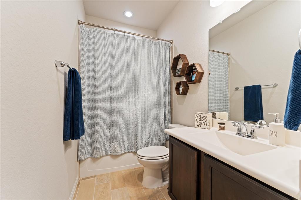 4626 Axis Trail Conroe, TX 77303 - Photo 21 of 34