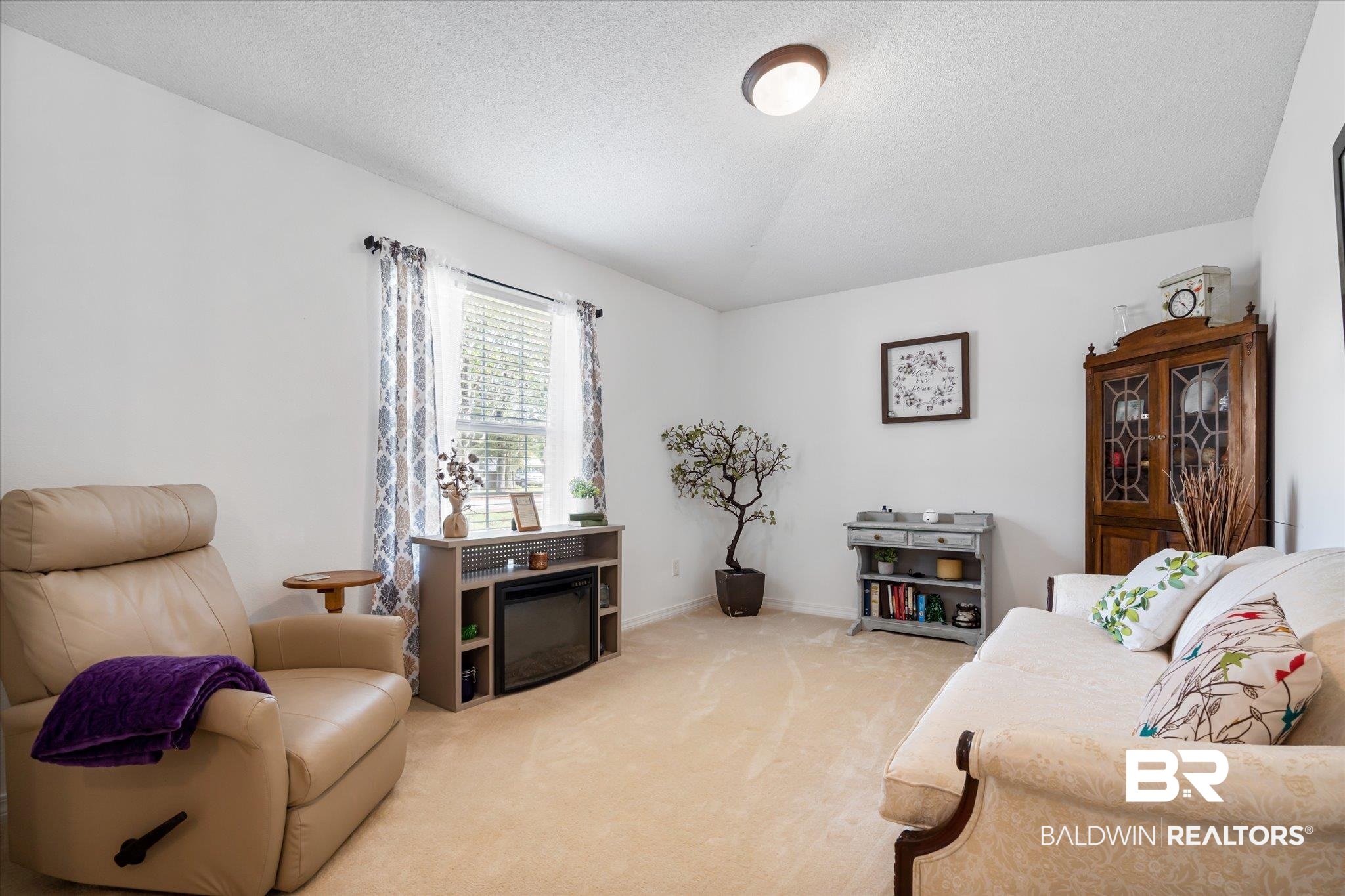 1918 South Bay Street Foley, AL 36535 - Photo 4 of 22