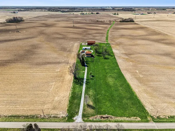 $540,000 | 2308 North 9 Mile Road, Liberty, IN 47353