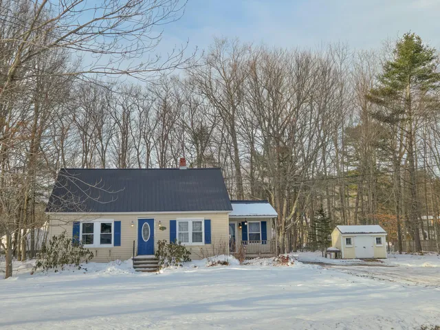 $385,000 | 194 Weymouth Road, Gray, ME 04039