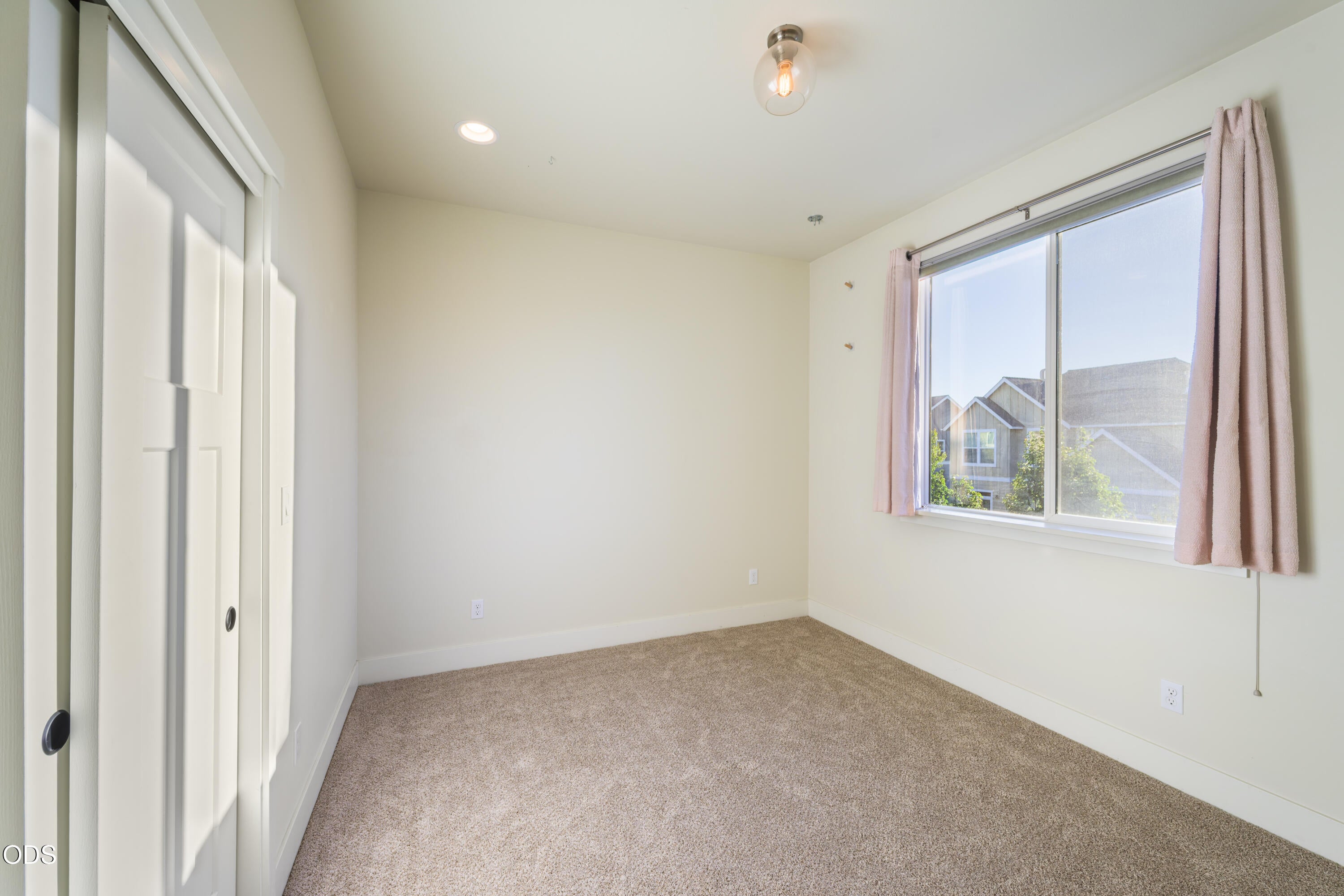 61591 Aaron Way Bend, OR 97702 - Photo 17 of 25 Gallery Image 17