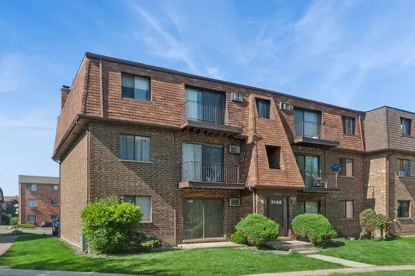 $1,399,000 | 3488 Salem Walk, Northbrook, IL 60062