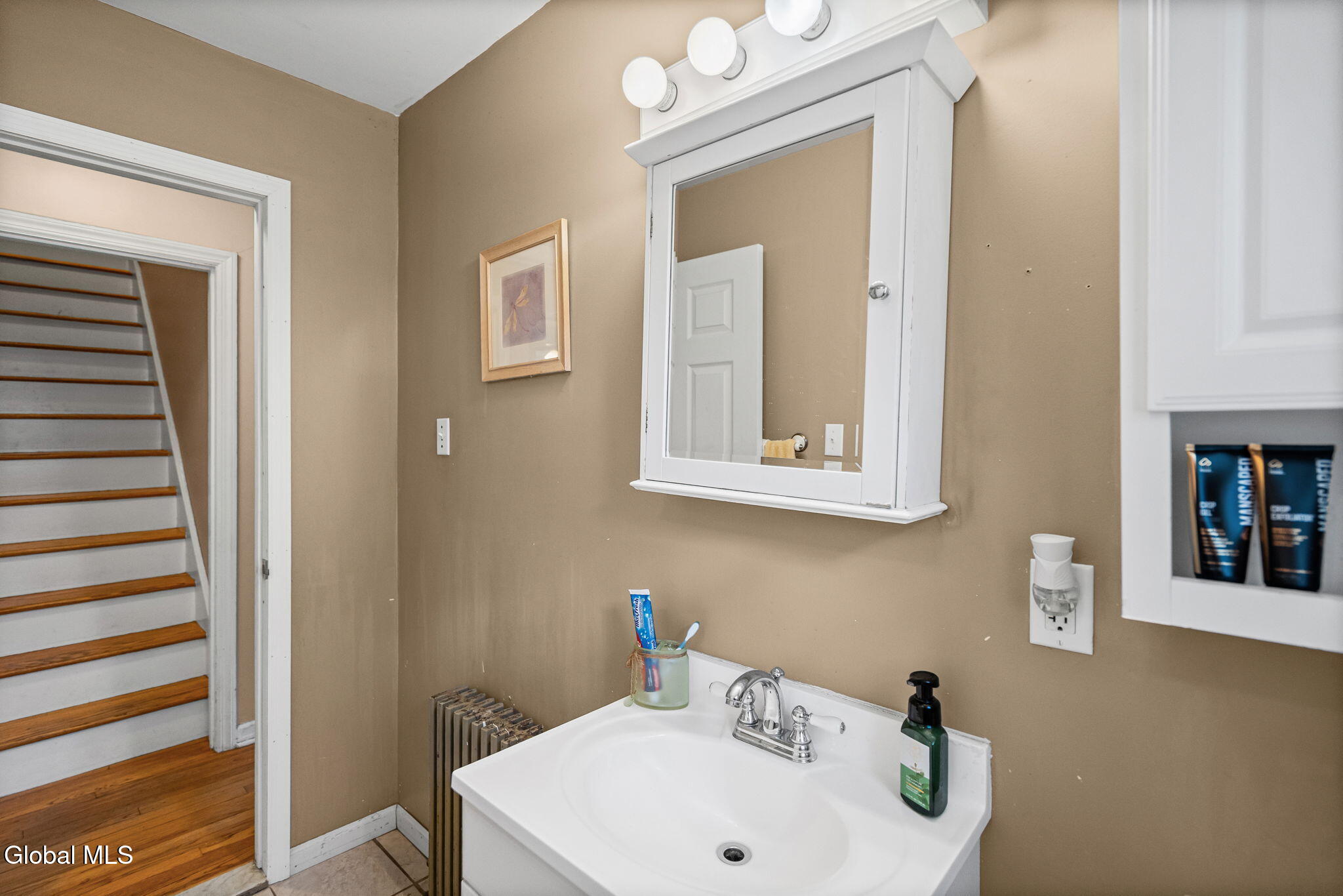 8 Knickerbocker Road Scotia, NY 12302 - Photo 29 of 36 12-web-or-mls-JLP02036_print