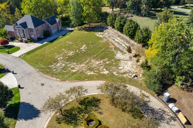 $399,000 | 13881 Emrick Drive, Plymouth, MI 48170