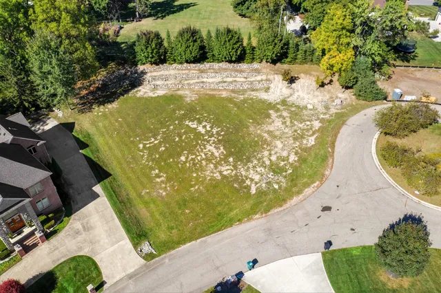 $399,000 | 13881 Emrick Drive, Plymouth, MI 48170