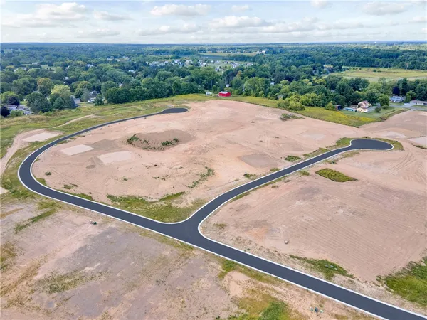 $819,900 | 5 Hutchings Road, Ogden, NY 14559