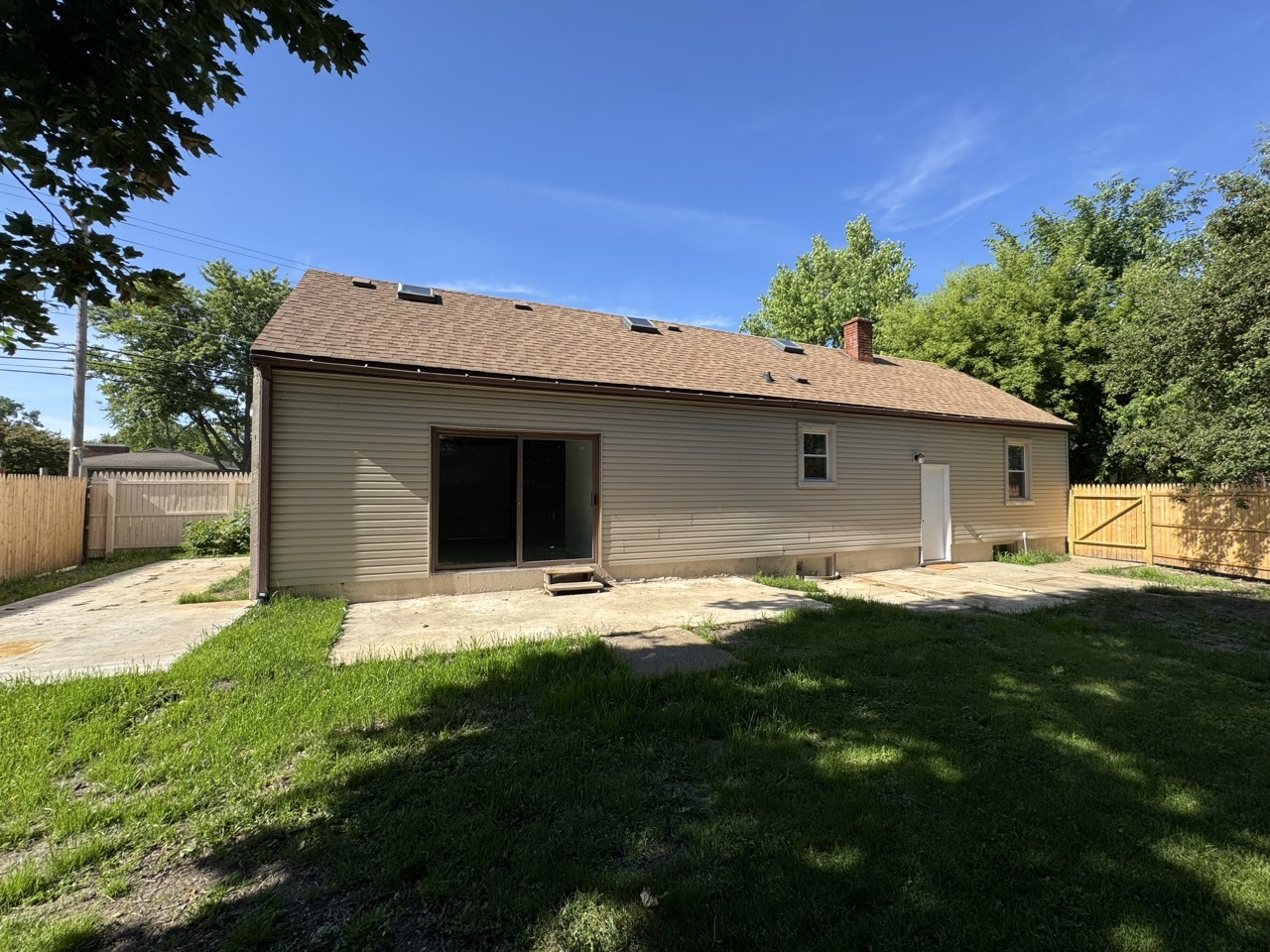 511 Montgomery Road Montgomery, IL 60538 - Photo 12 of 16