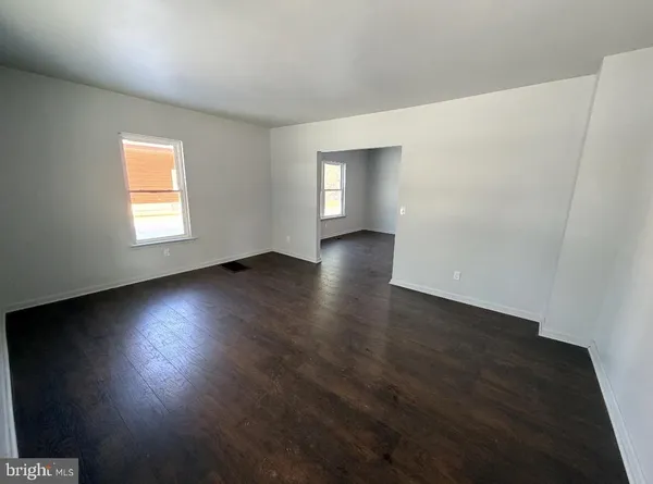 $2,350 | 139 Denny Avenue, Penns Grove, NJ 08069